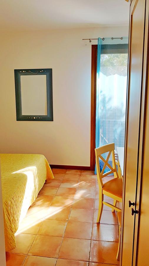 Hotel Villa Tramonto Direttamente Sul Mare San Vincenzo Buitenkant foto